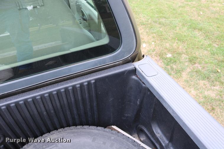 image for item DB9266 2002 Ford F150 XLT pickup truck