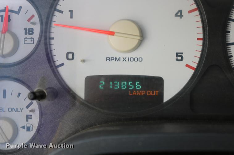 image for item DB9268 2004 Dodge Ram 2500 Quad Cab flatbed pickup truck