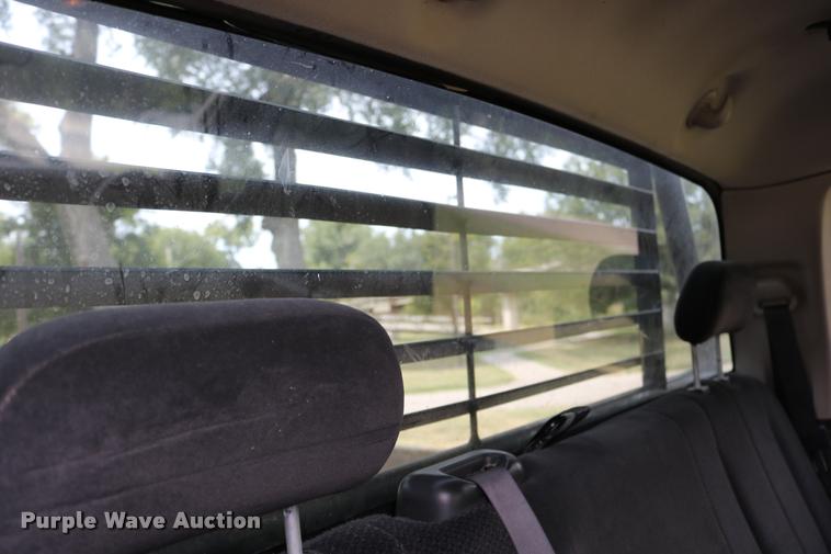 image for item DB9268 2004 Dodge Ram 2500 Quad Cab flatbed pickup truck