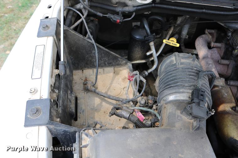 image for item DB9268 2004 Dodge Ram 2500 Quad Cab flatbed pickup truck