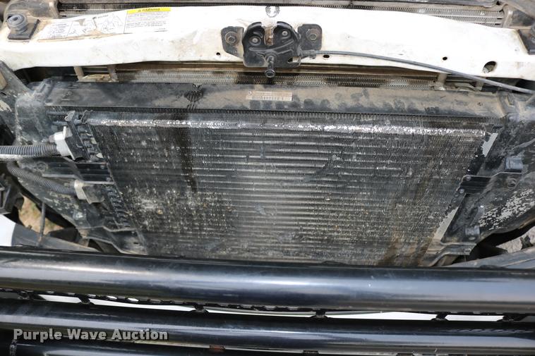 image for item DB9268 2004 Dodge Ram 2500 Quad Cab flatbed pickup truck