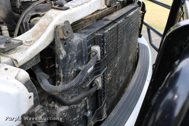 image for item DB9268 2004 Dodge Ram 2500 Quad Cab flatbed pickup truck