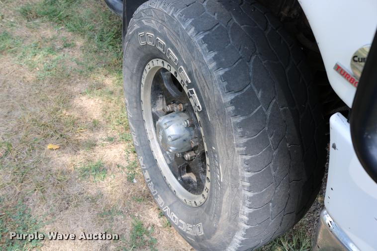 image for item DB9268 2004 Dodge Ram 2500 Quad Cab flatbed pickup truck