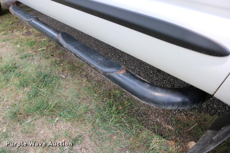 image for item DB9268 2004 Dodge Ram 2500 Quad Cab flatbed pickup truck