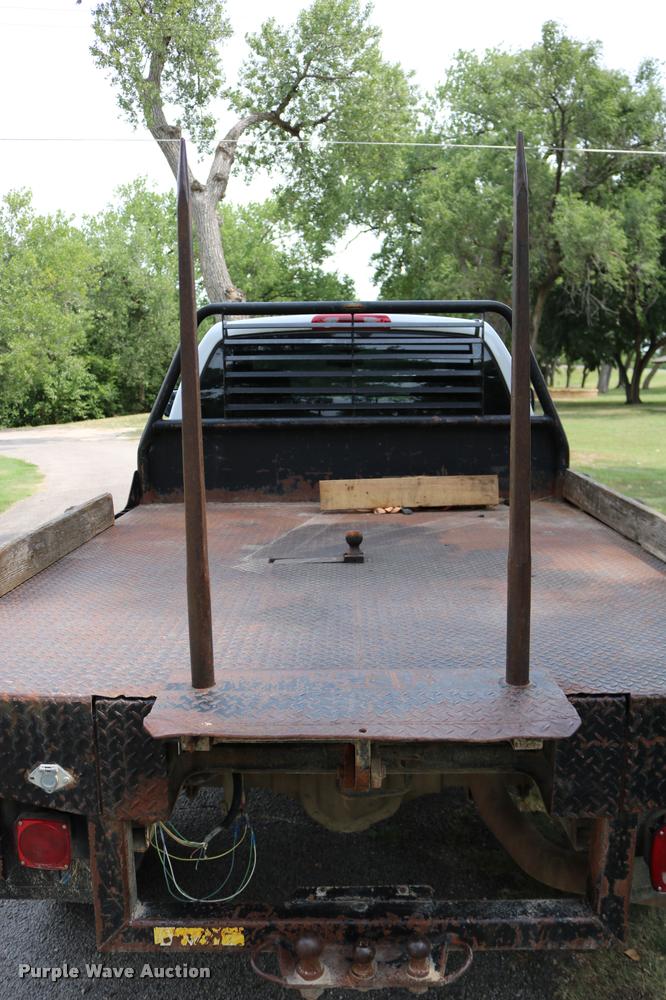 image for item DB9268 2004 Dodge Ram 2500 Quad Cab flatbed pickup truck