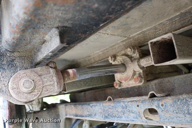 image for item DB9268 2004 Dodge Ram 2500 Quad Cab flatbed pickup truck