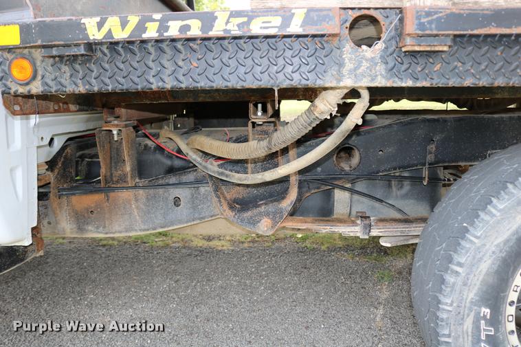 image for item DB9268 2004 Dodge Ram 2500 Quad Cab flatbed pickup truck