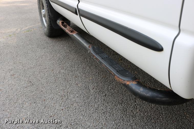 image for item DB9268 2004 Dodge Ram 2500 Quad Cab flatbed pickup truck