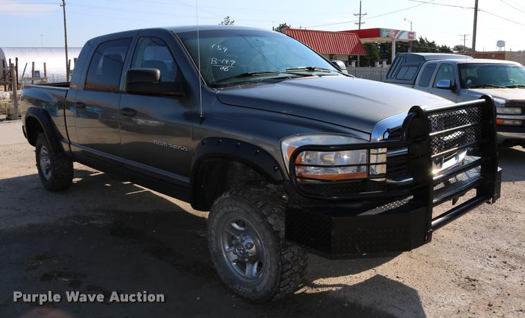 image for item DB9276 2006 Dodge Ram 2500 Mega Cab pickup truck