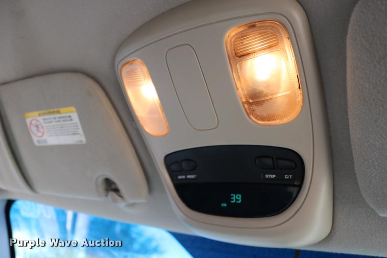 image for item DB9276 2006 Dodge Ram 2500 Mega Cab pickup truck