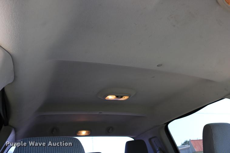 image for item DB9276 2006 Dodge Ram 2500 Mega Cab pickup truck