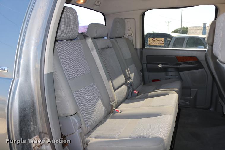 image for item DB9276 2006 Dodge Ram 2500 Mega Cab pickup truck