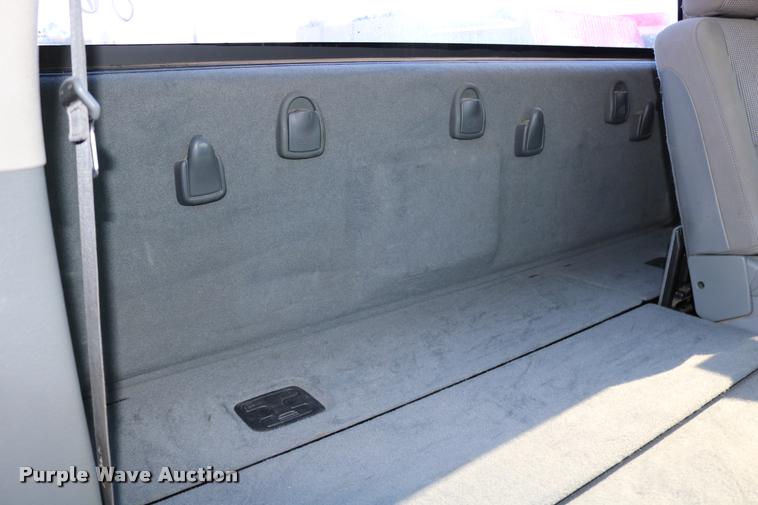 image for item DB9276 2006 Dodge Ram 2500 Mega Cab pickup truck