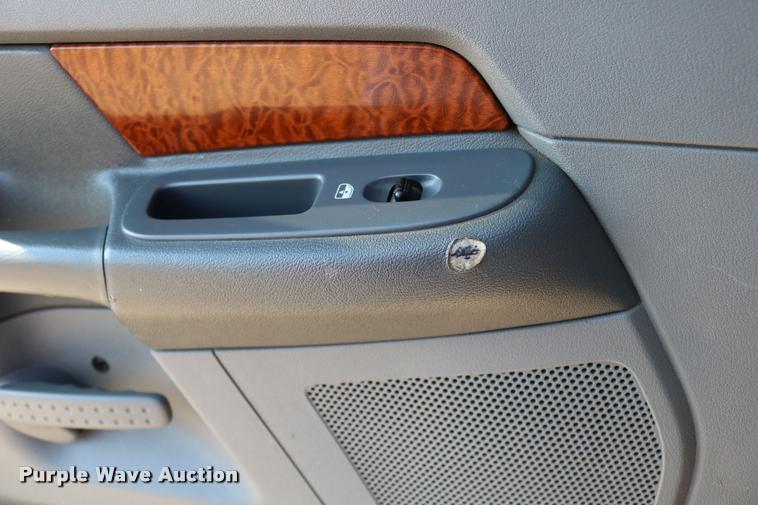 image for item DB9276 2006 Dodge Ram 2500 Mega Cab pickup truck