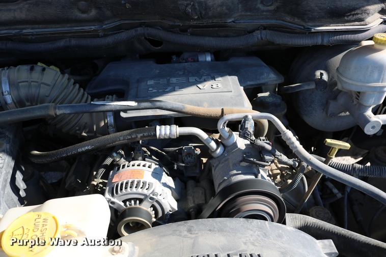 image for item DB9276 2006 Dodge Ram 2500 Mega Cab pickup truck