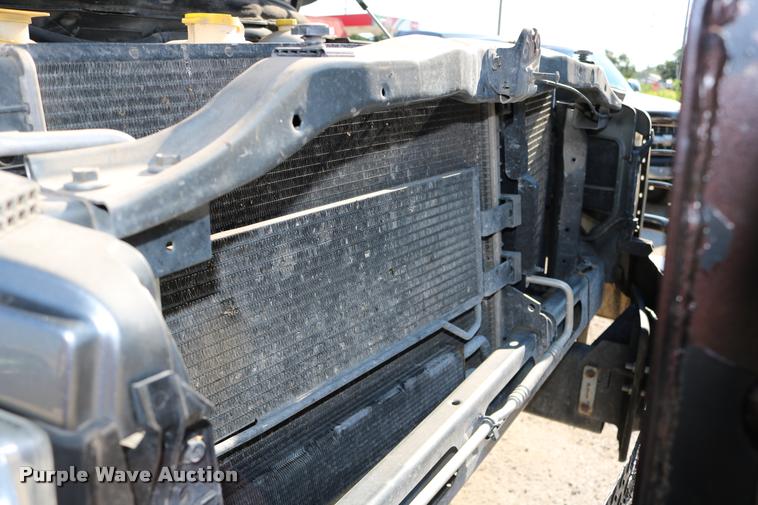 image for item DB9276 2006 Dodge Ram 2500 Mega Cab pickup truck