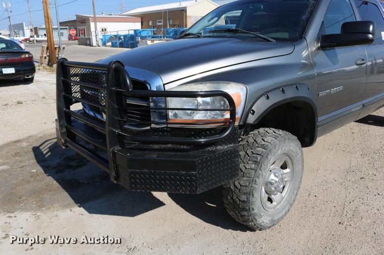 image for item DB9276 2006 Dodge Ram 2500 Mega Cab pickup truck