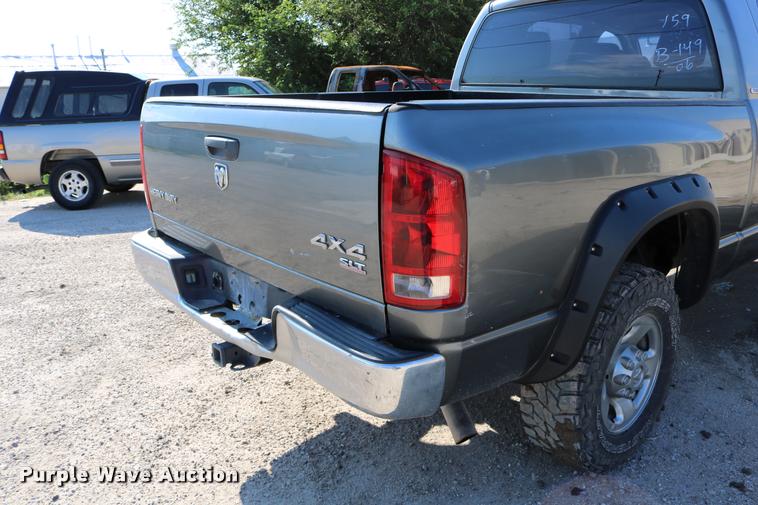 image for item DB9276 2006 Dodge Ram 2500 Mega Cab pickup truck