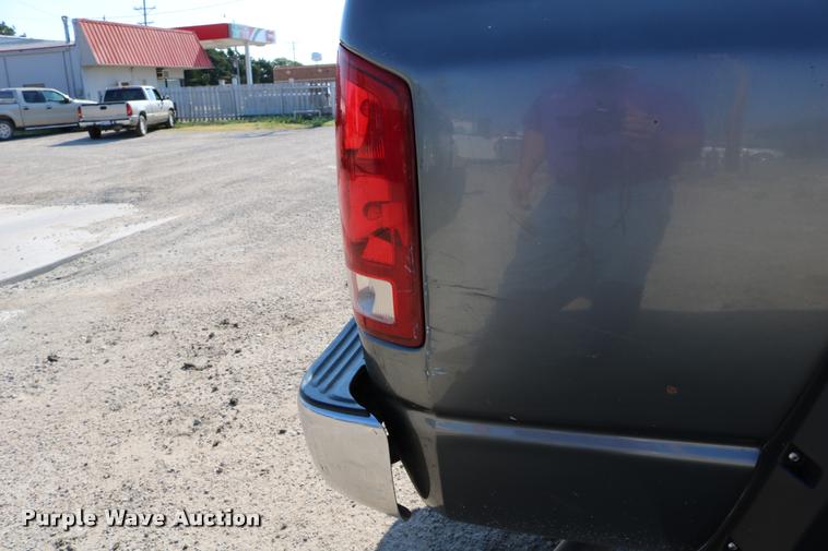 image for item DB9276 2006 Dodge Ram 2500 Mega Cab pickup truck