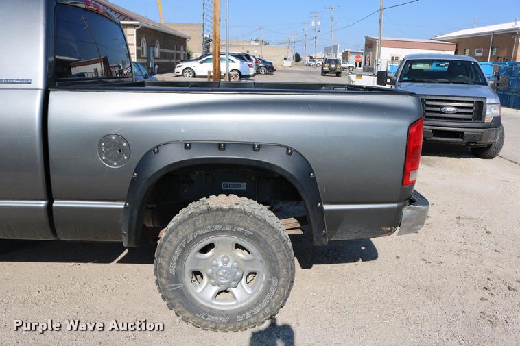 image for item DB9276 2006 Dodge Ram 2500 Mega Cab pickup truck