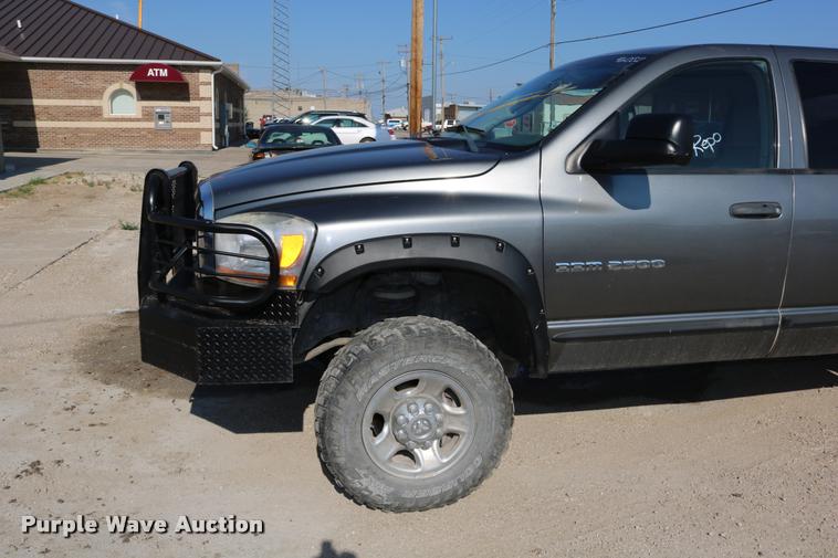 image for item DB9276 2006 Dodge Ram 2500 Mega Cab pickup truck