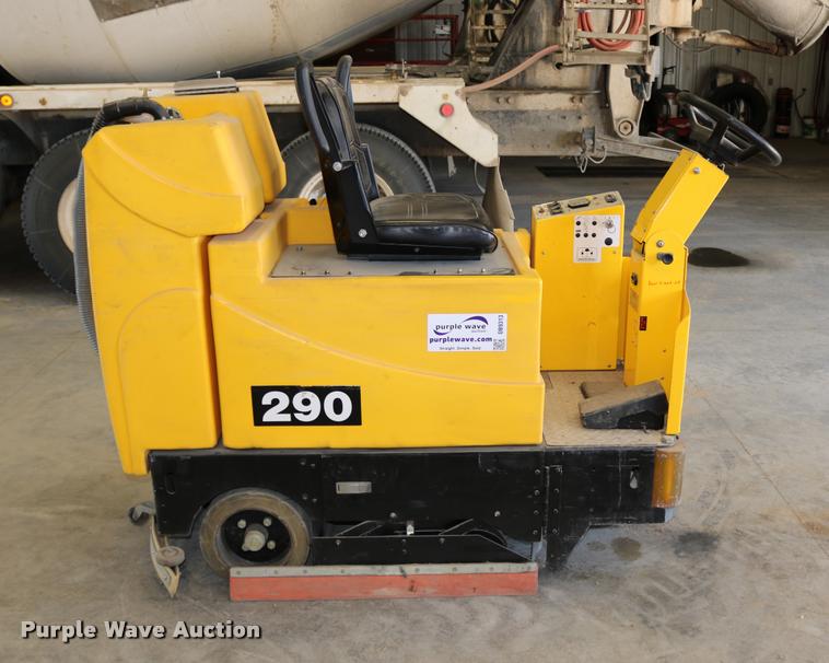 image for item DB9313 Tomcat 29 floor machine