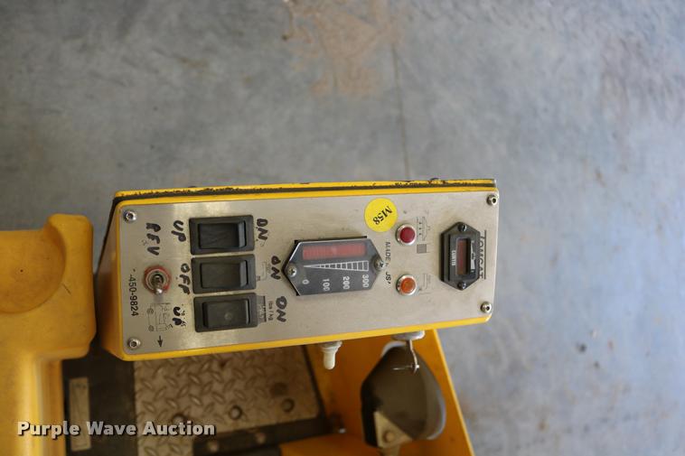 image for item DB9313 Tomcat 29 floor machine