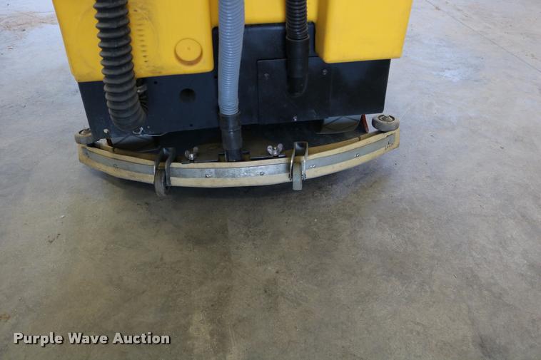 image for item DB9313 Tomcat 29 floor machine