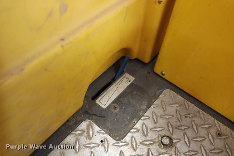 image for item DB9313 Tomcat 29 floor machine