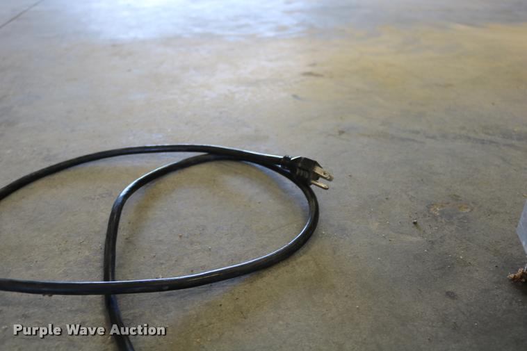 image for item DB9313 Tomcat 29 floor machine