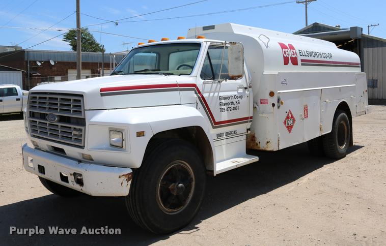 image for item DB9323 1983 Ford F800 fuel truck