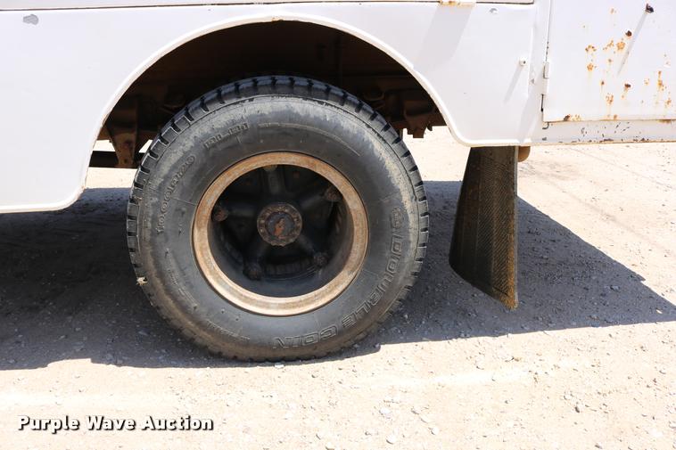 image for item DB9323 1983 Ford F800 fuel truck