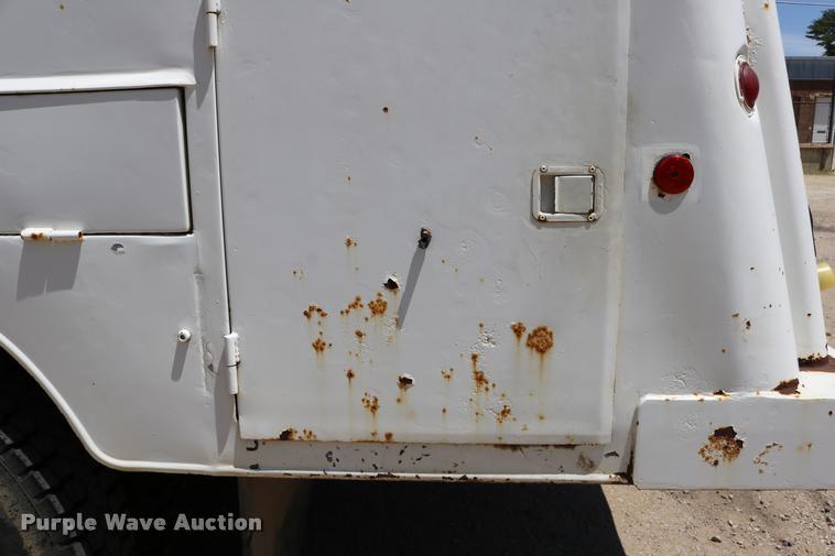 image for item DB9323 1983 Ford F800 fuel truck