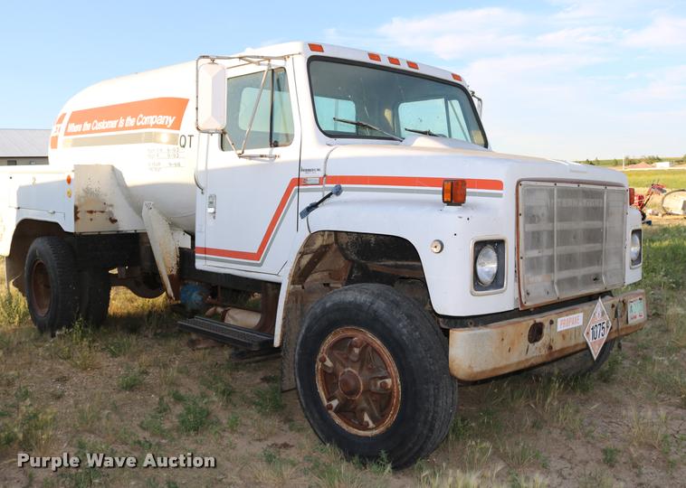 image for item DB9361 1981 International 1824 propane truck