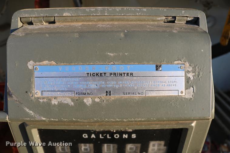 image for item DB9361 1981 International 1824 propane truck