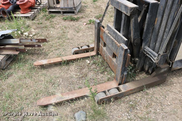 image for item DB9376 Crown 30WRTT forklift