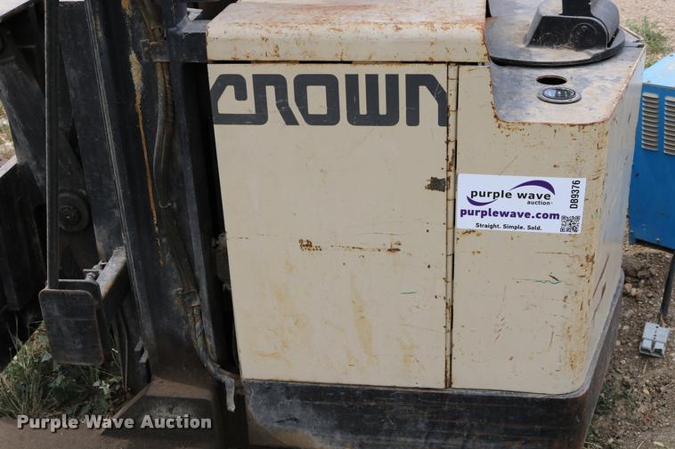 image for item DB9376 Crown 30WRTT forklift