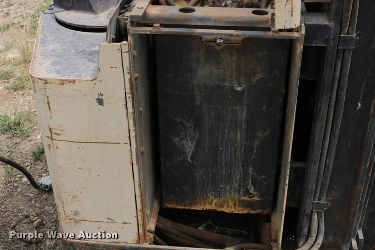 image for item DB9376 Crown 30WRTT forklift