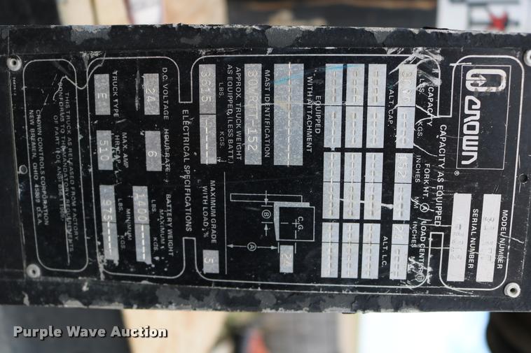 image for item DB9376 Crown 30WRTT forklift