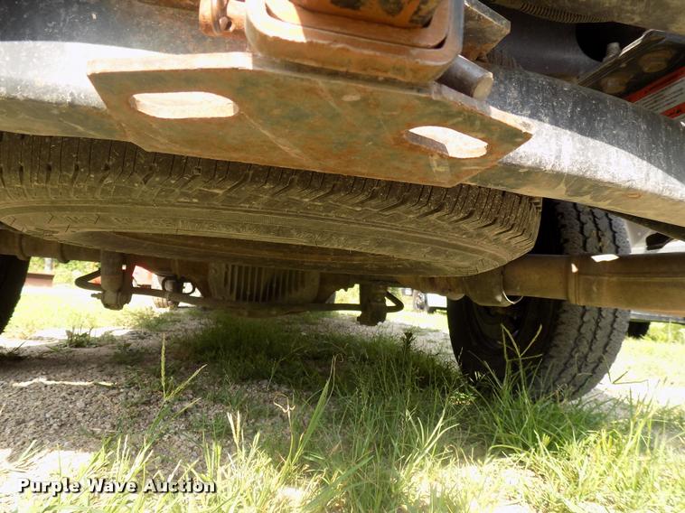 image for item DC4946 2010 Ford F350 Super Duty Crew Cab pickup truck