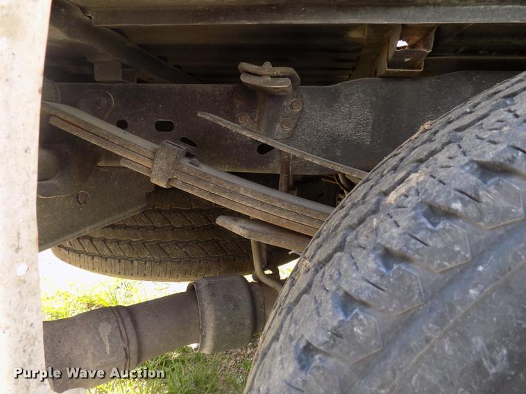 image for item DC4946 2010 Ford F350 Super Duty Crew Cab pickup truck