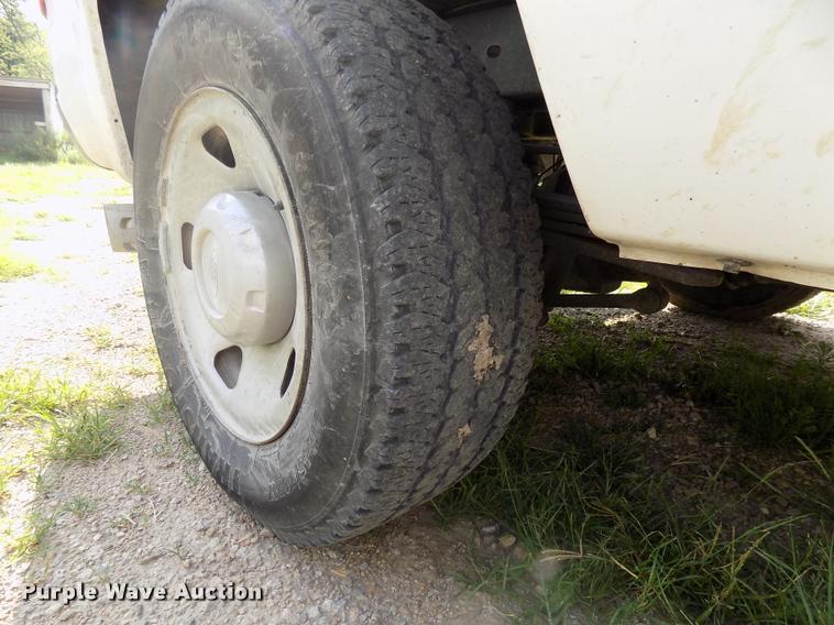 image for item DC4946 2010 Ford F350 Super Duty Crew Cab pickup truck