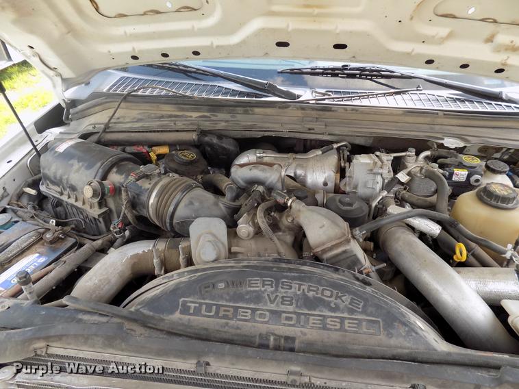 image for item DC4946 2010 Ford F350 Super Duty Crew Cab pickup truck