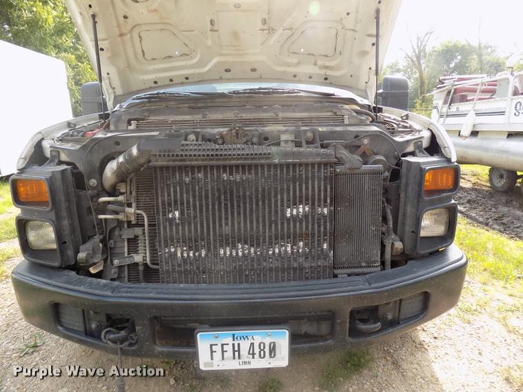 image for item DC4946 2010 Ford F350 Super Duty Crew Cab pickup truck