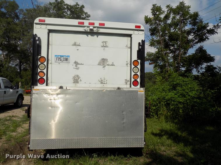 image for item DC4949 2004 Workhorse P42 delivery truck