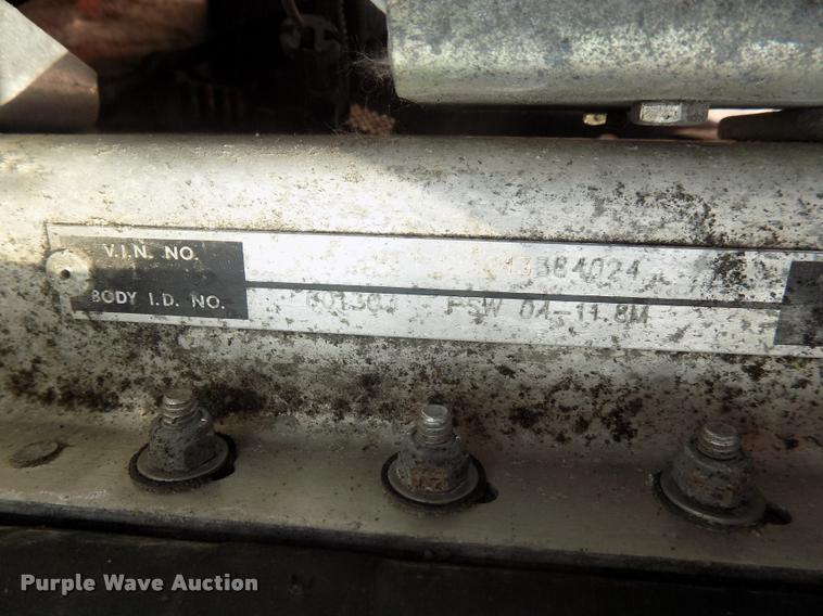 image for item DC4949 2004 Workhorse P42 delivery truck