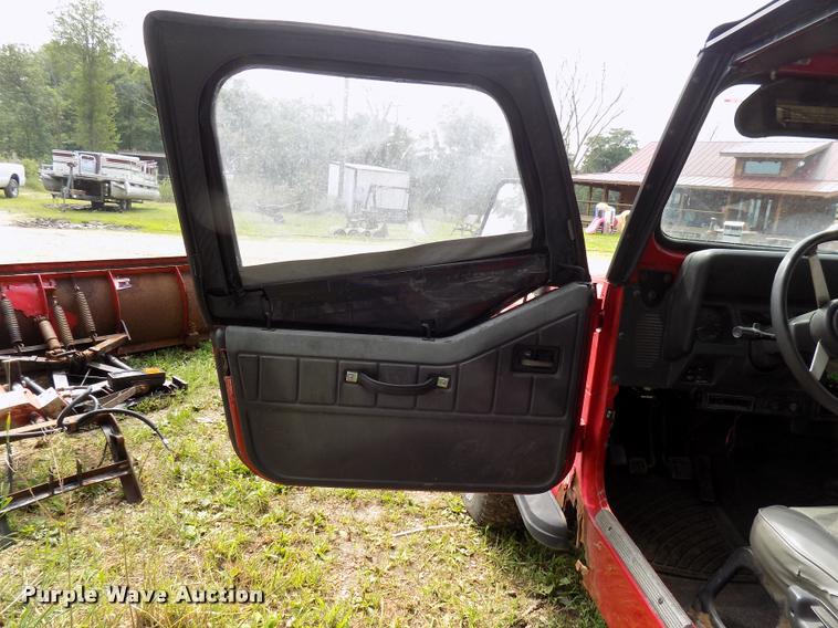 image for item DC4950 1994 Jeep Wrangler