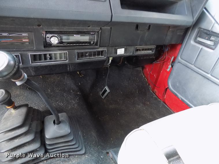 image for item DC4950 1994 Jeep Wrangler