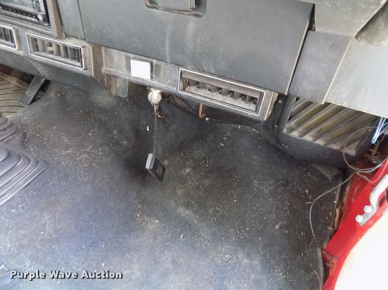 image for item DC4950 1994 Jeep Wrangler