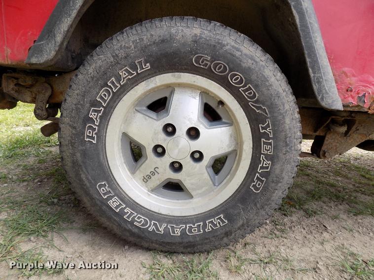 image for item DC4950 1994 Jeep Wrangler